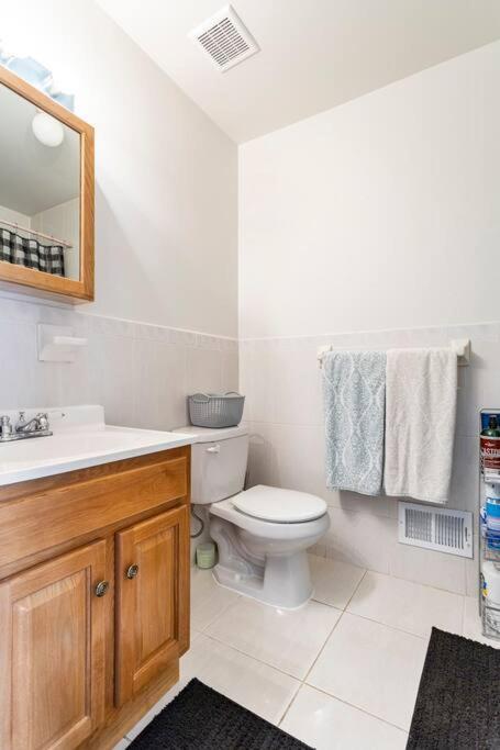 Ruby Suites 2A Newark Bagian luar foto