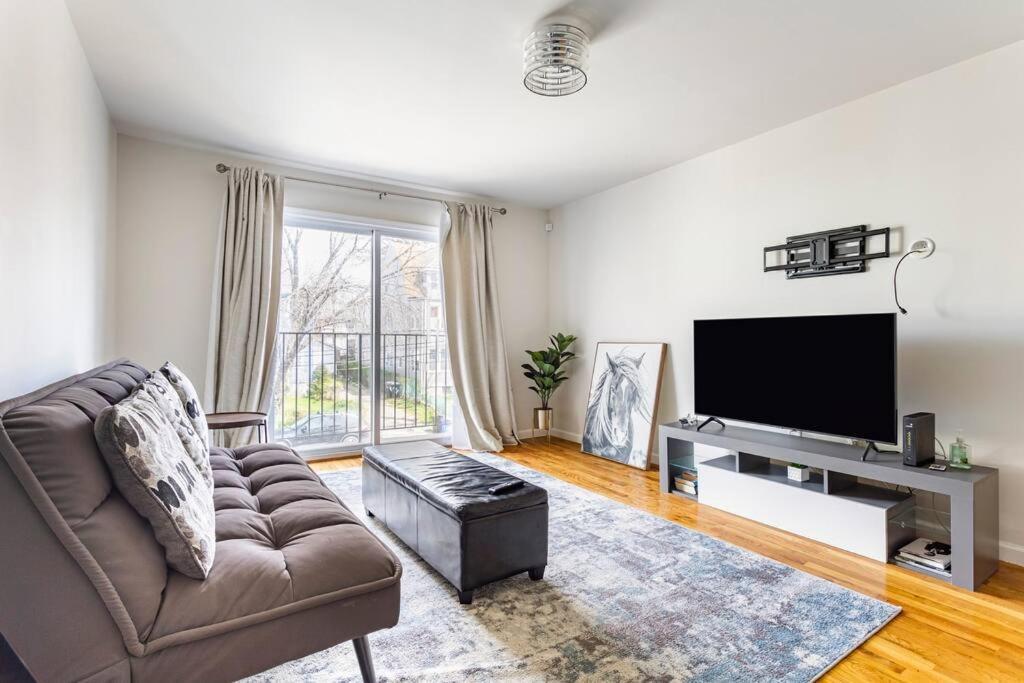 Ruby Suites 2A Newark Bagian luar foto
